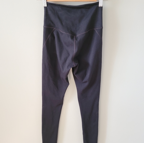 Girlfriend Collective Black Leggings - Picture 6 of 6